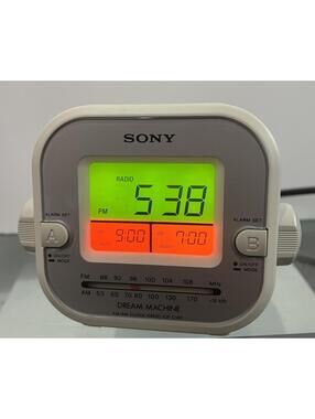 Sony Dream Machine FM/AM Alarm Clock Radio Model ICF-C180 Beige White